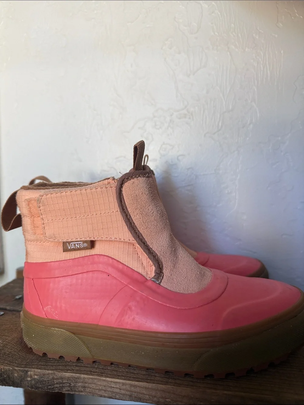 Vans Kids MTE Slip-On Hi Terrain boots | Pink | Size 2.0
